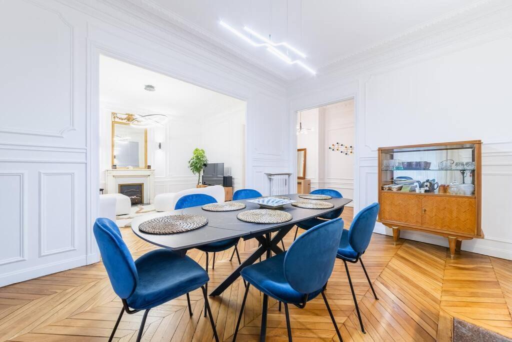 Haussmannian Apartment, Near Champs-Elysees Paris Exterior photo
