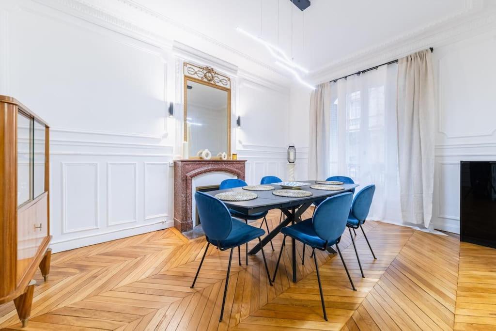 Haussmannian Apartment, Near Champs-Elysees Paris Exterior photo